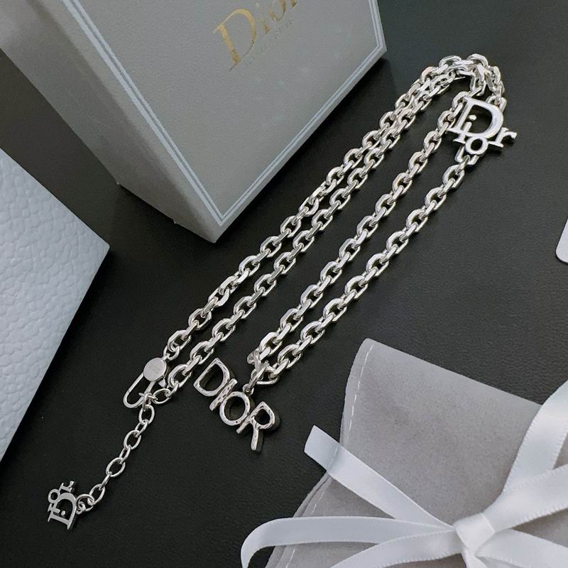 Dior Necklace 05lyr385